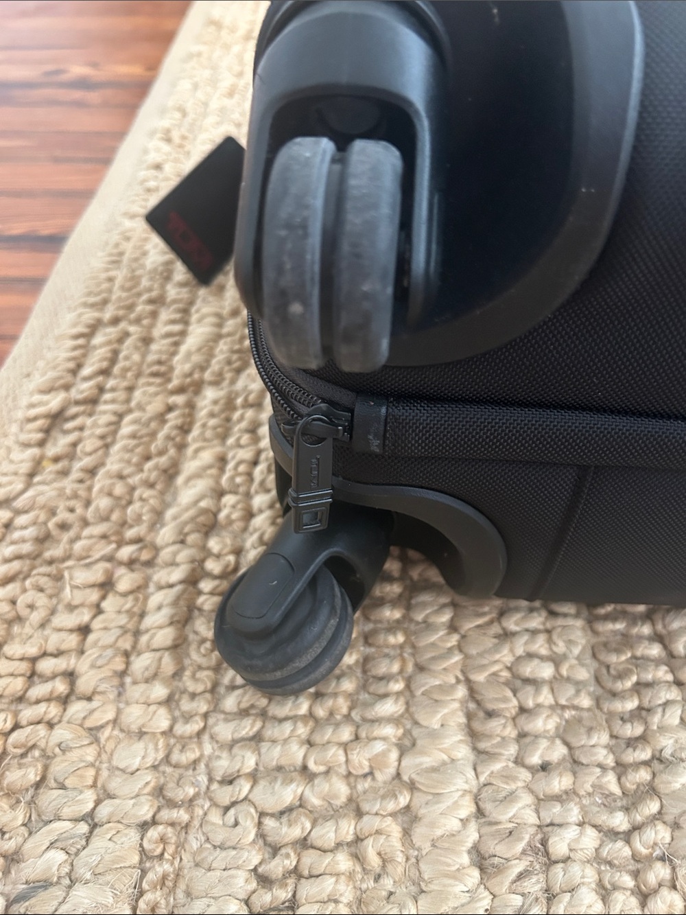 Tumi Alpha Black Rolling Cabin Brief with Front Organizer - Picture 7 of 10